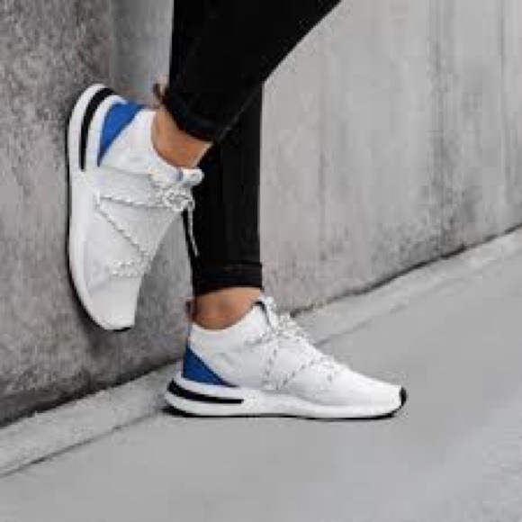 Adidas Arkyn Boost Women’s - Picture 3 of 14
